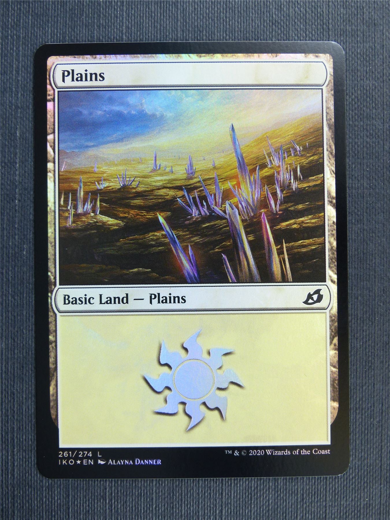 Plains 261/274 Foil - IKO Mtg Card