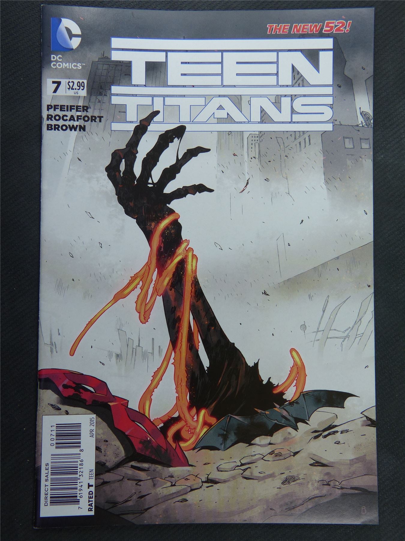 TEEN Titans #7 - DC Comic #1AZ