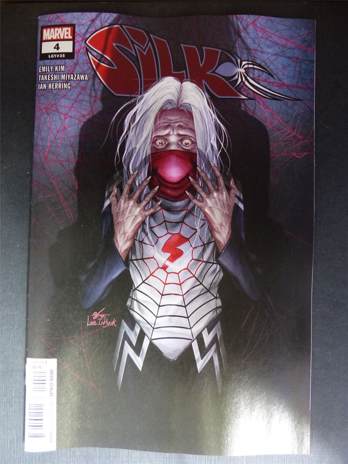 SILK #4 - Jun 2022 -  Marvel Comic #1EN