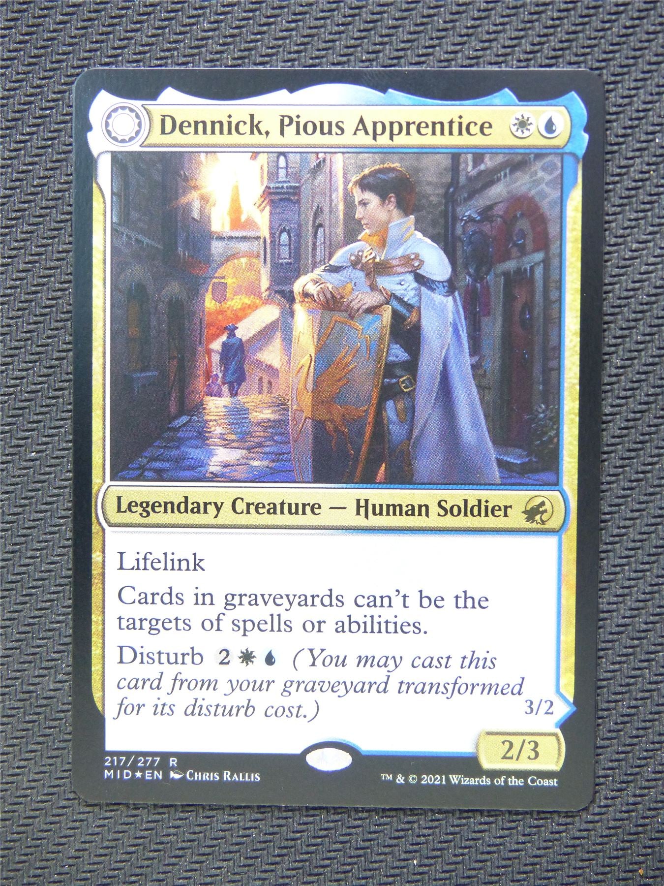 Dennick Pious Apprentice Foil Showcase - Innistrad - Mtg Card #3IK