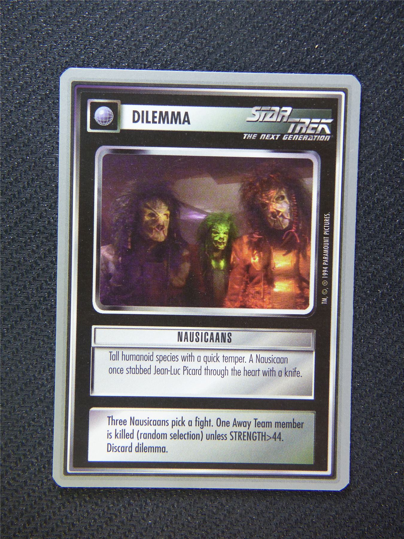 Dilemma Nausicaans - Star Trek Silver Border Card Decipher #2EA