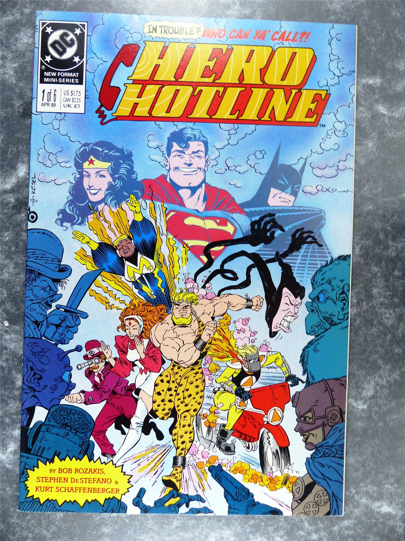 HERO Hotline # 1- DC - Comic #CX