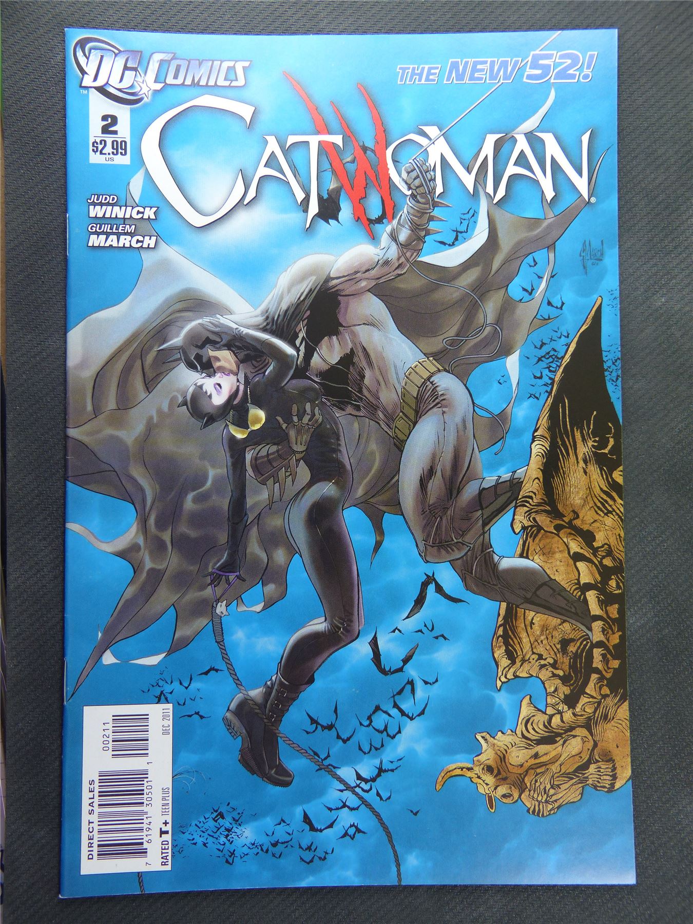 CATWOMAN #2 - DC Comic #119