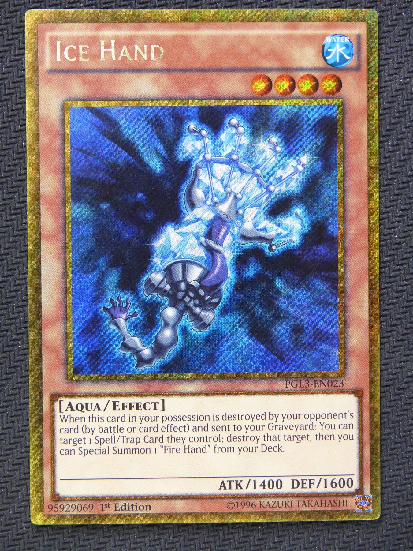 Ice Hand PGL3 Gold - Secret Rare - Yugioh Card #62H