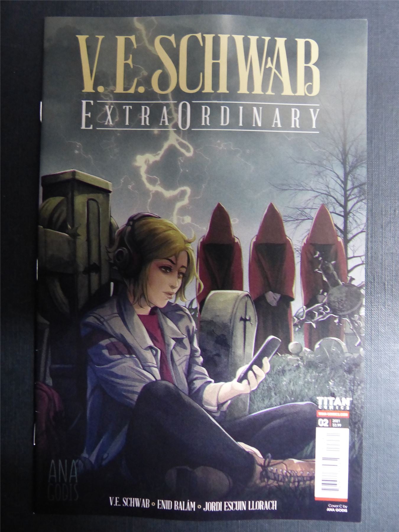 EXTRAORDINARY #2 - Jul 2021 - Titan Comics #16E