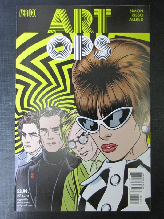 Art Ops #7 - Vertigo Comics # 8D10