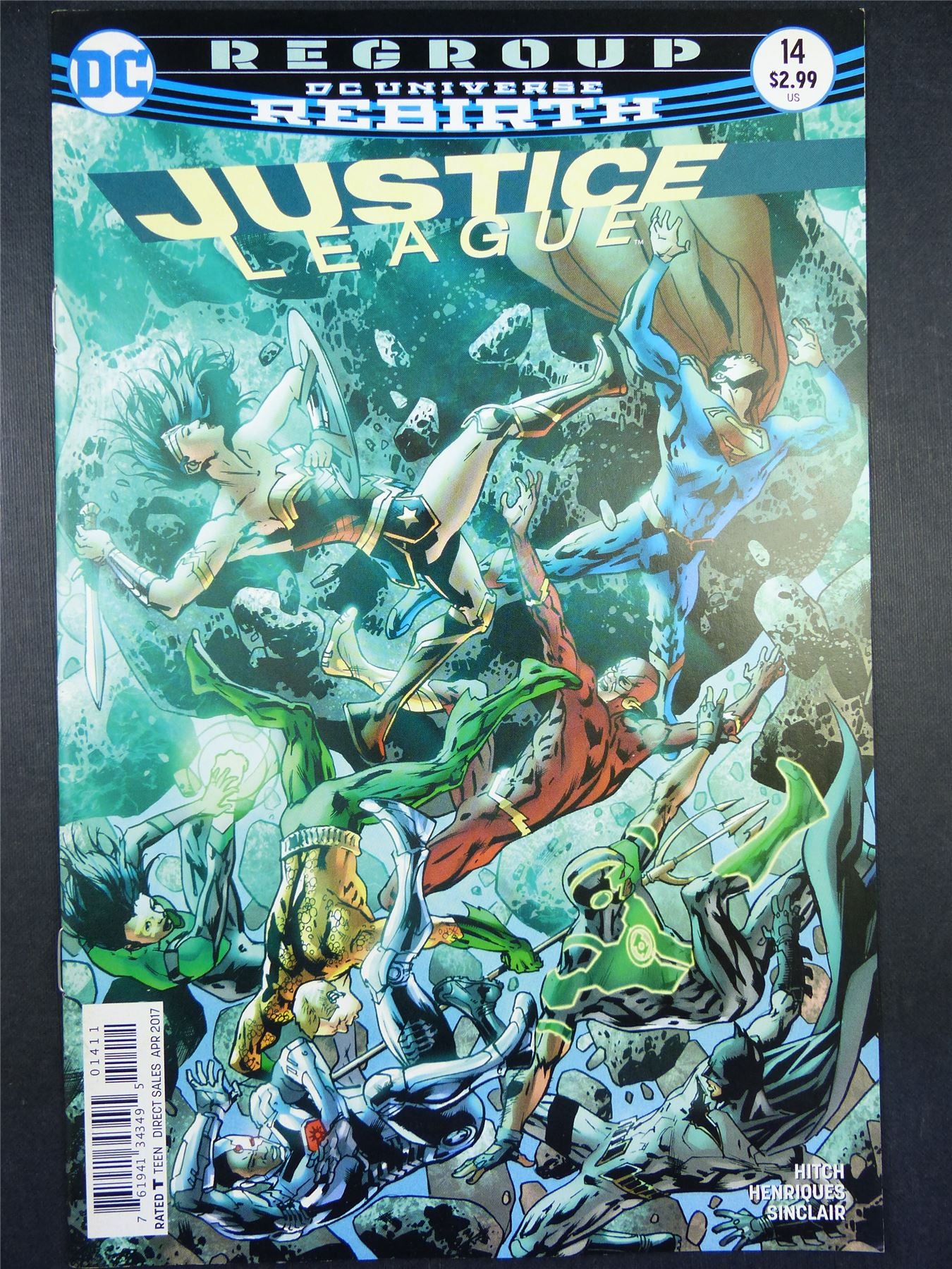 JUSTICE League #14 - DC Comics #6L