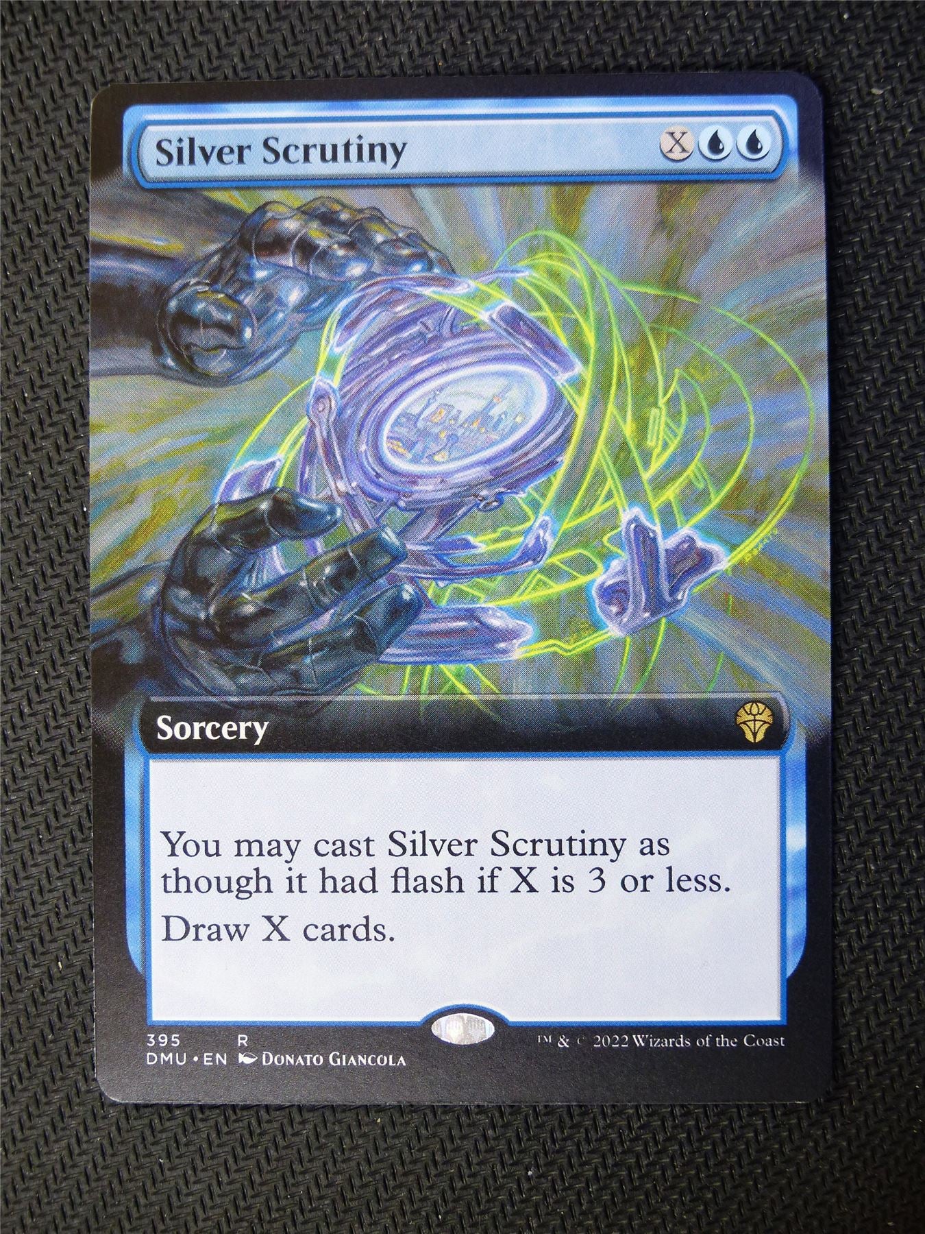 Silver Scrutiny Borderless - Dominaria United - Mtg Card #7TL