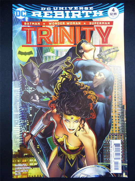 TRINITY #4 - DC Comics #QQ