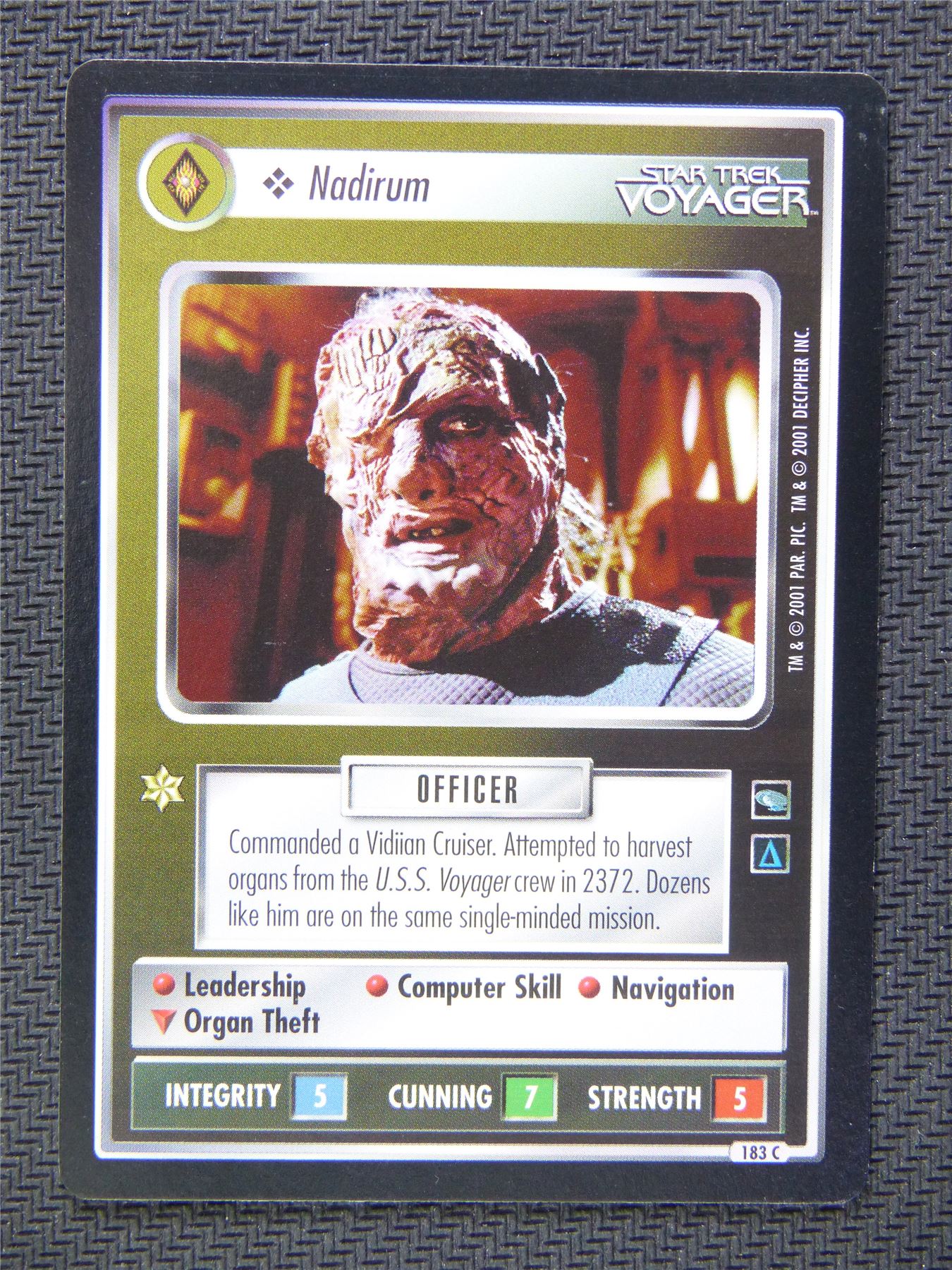 Nadirum Black Border - Star Trek CCG Voyager #51T