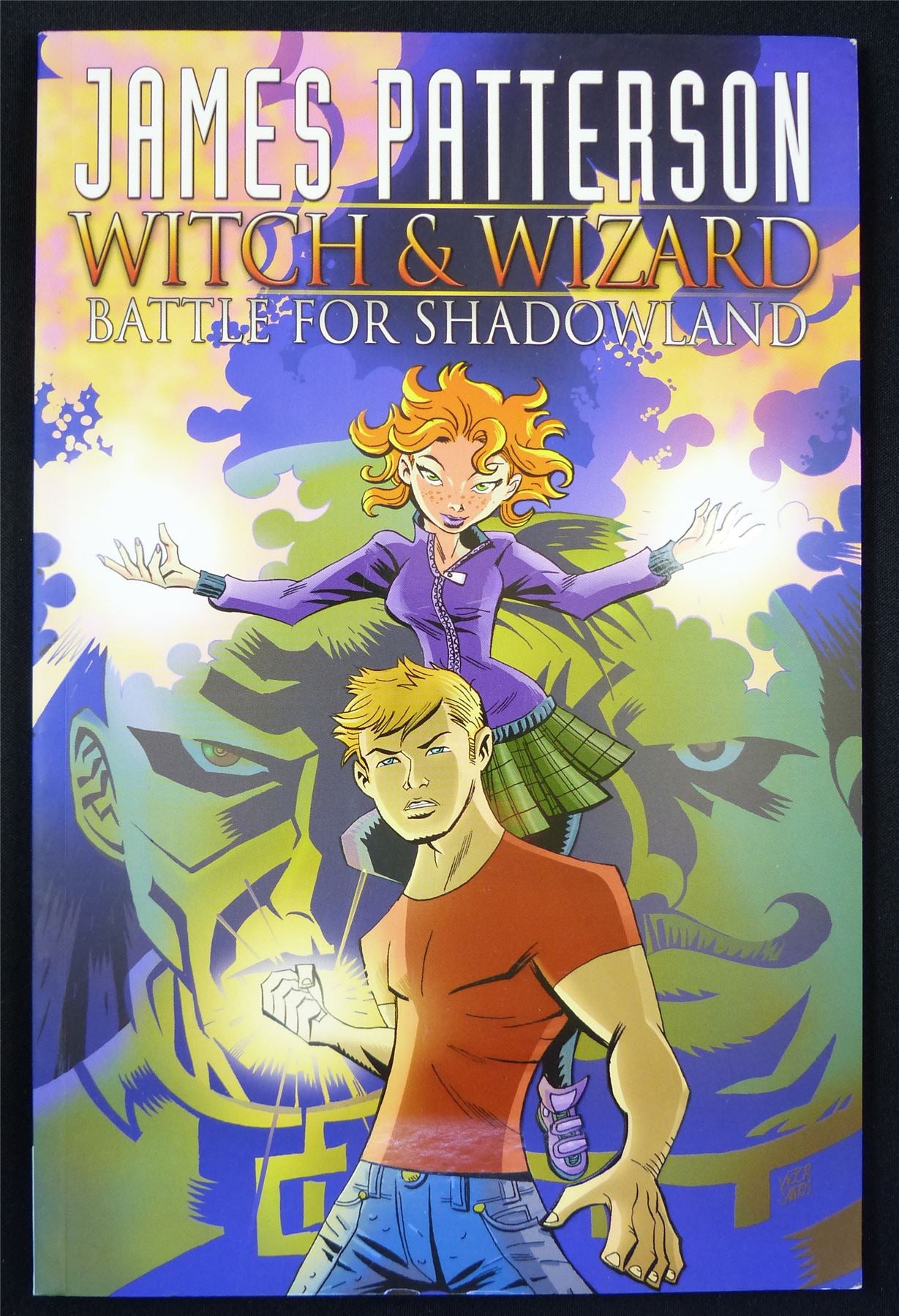 WITCH & Wizard: Battle for Shadlowland - IDW Graphic Softback #24L