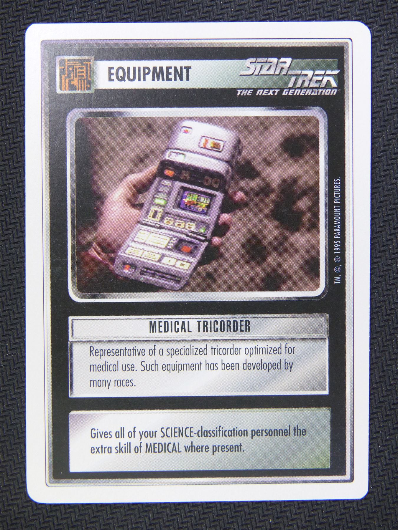 Equipment Medical Tricorder - Star Trek Next Gen Card #4R3