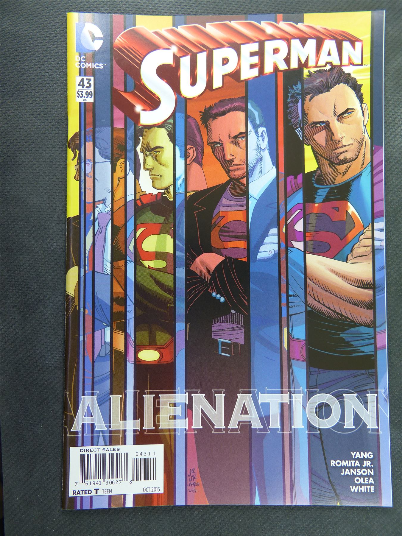 SUPERMAN #43 - DC Comic #18D