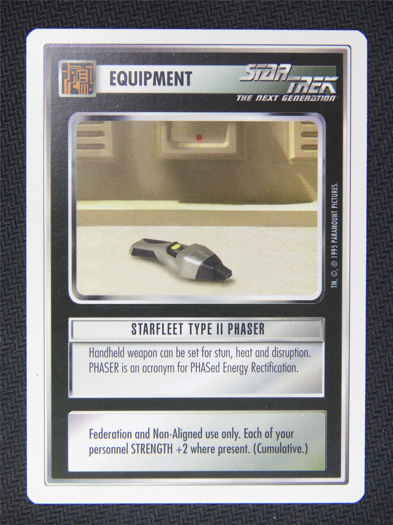 Equipment Starfleet II Phaser - Star Trek Next Gen Card #4RB