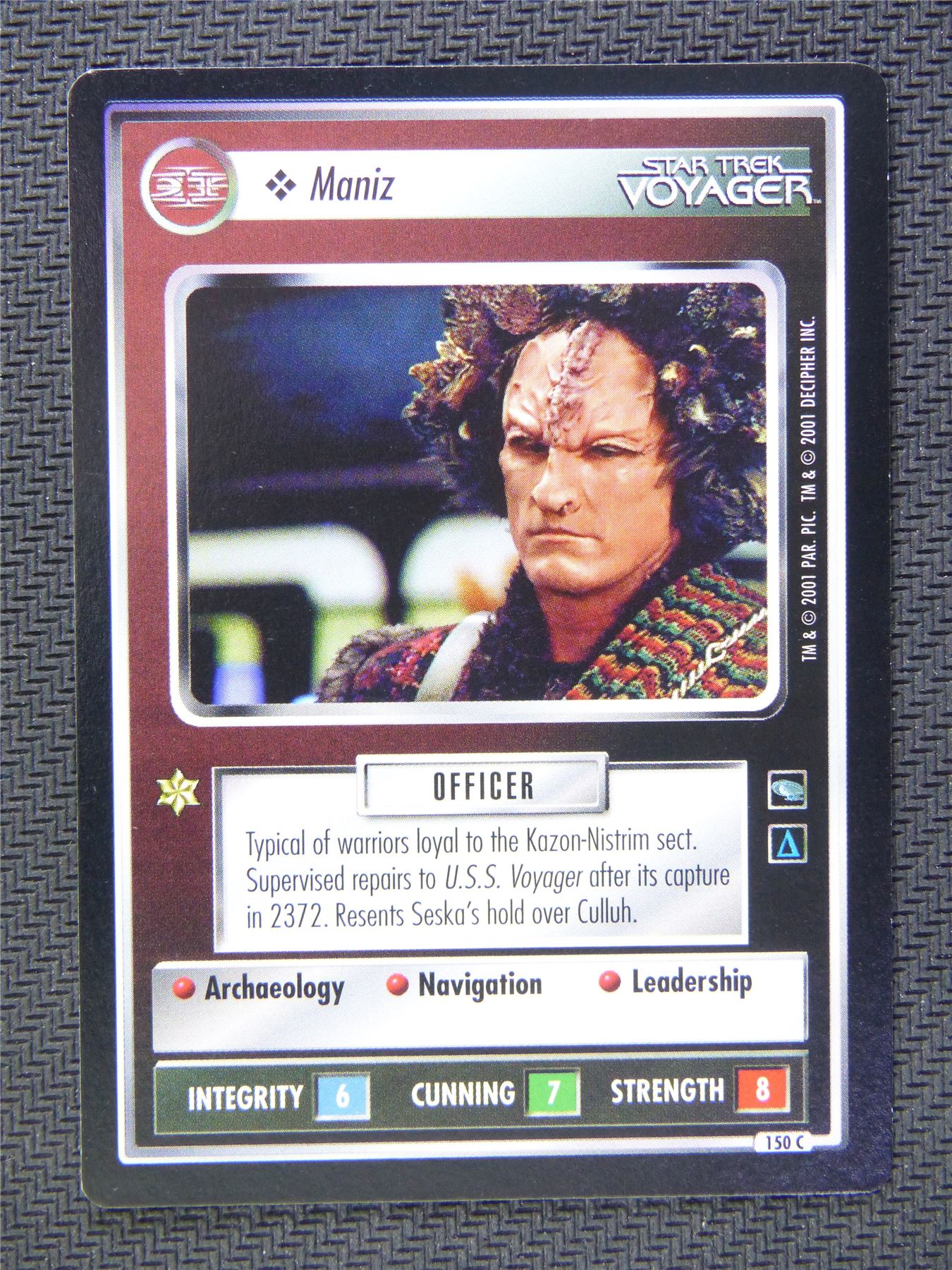 Maniz Black Border - Star Trek CCG Voyager #52E