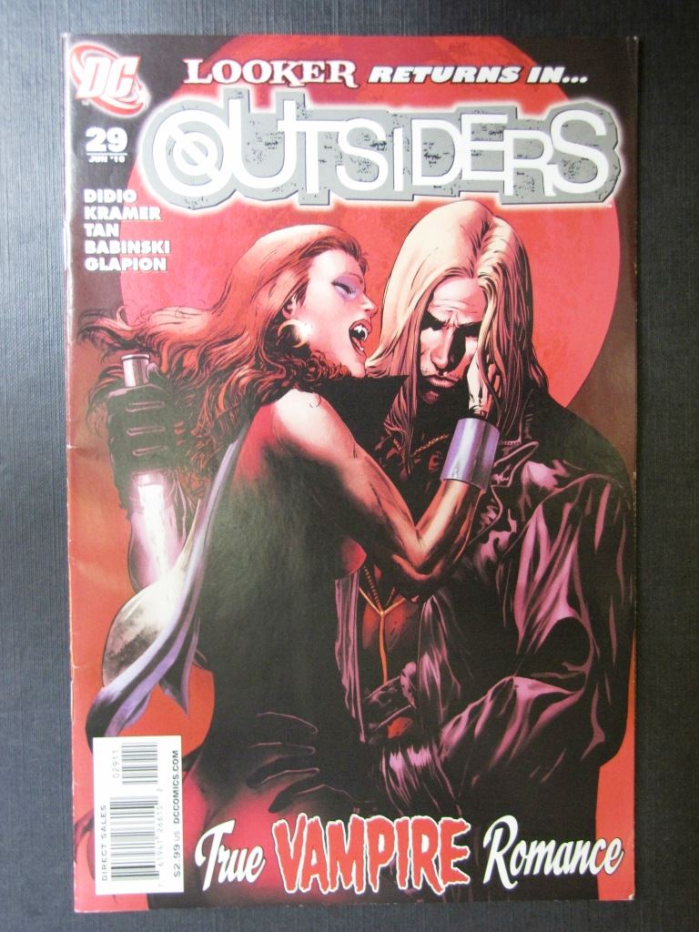 OUTSIDERS #29 - DC Comics #YP