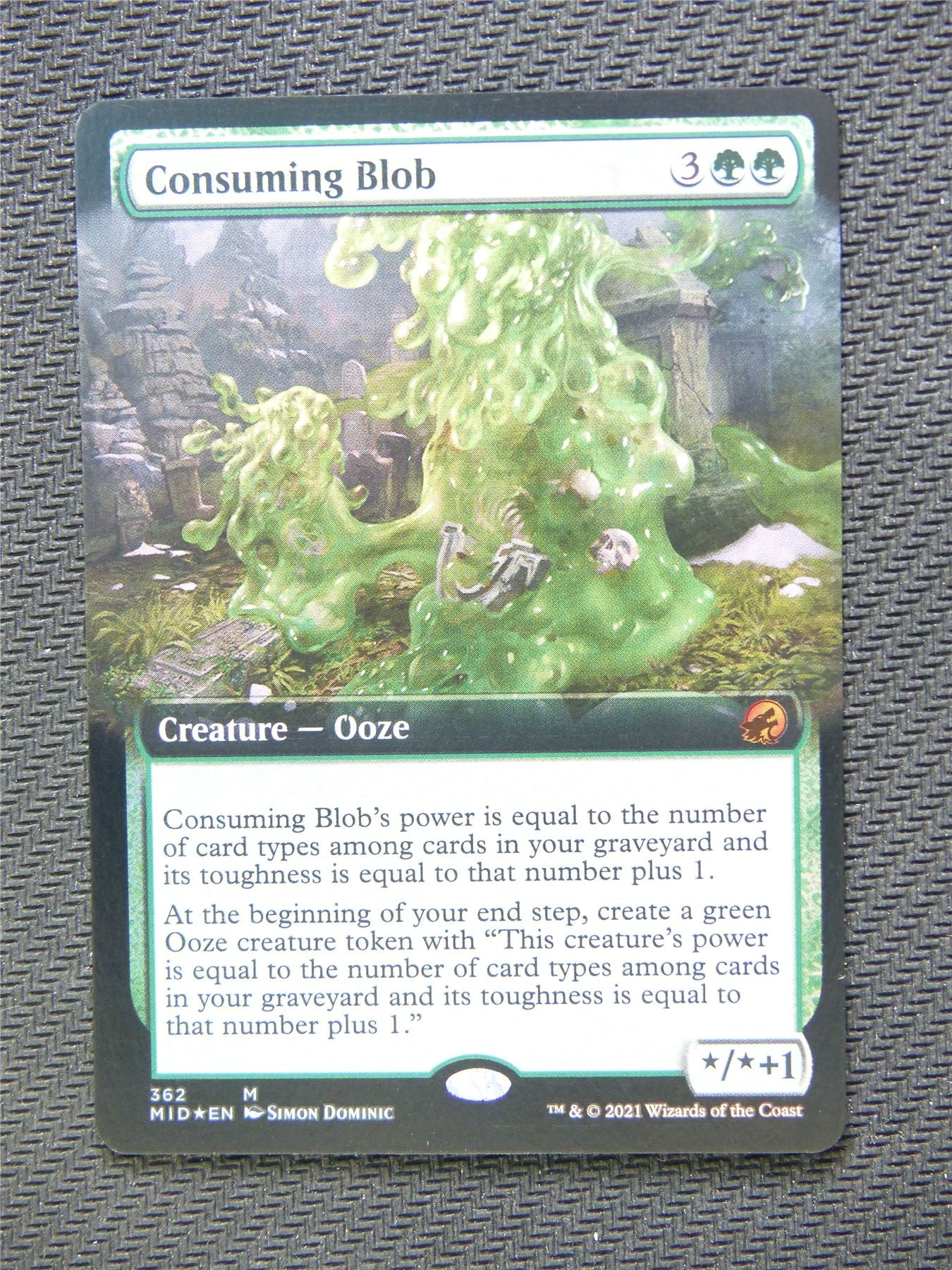 Consuming Blob Foil Extended Art - Innistrad - Mtg Card #3JD