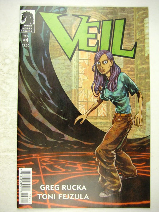 Dark Horse Comics: VEIL #4 JULY 2014 # 14A49