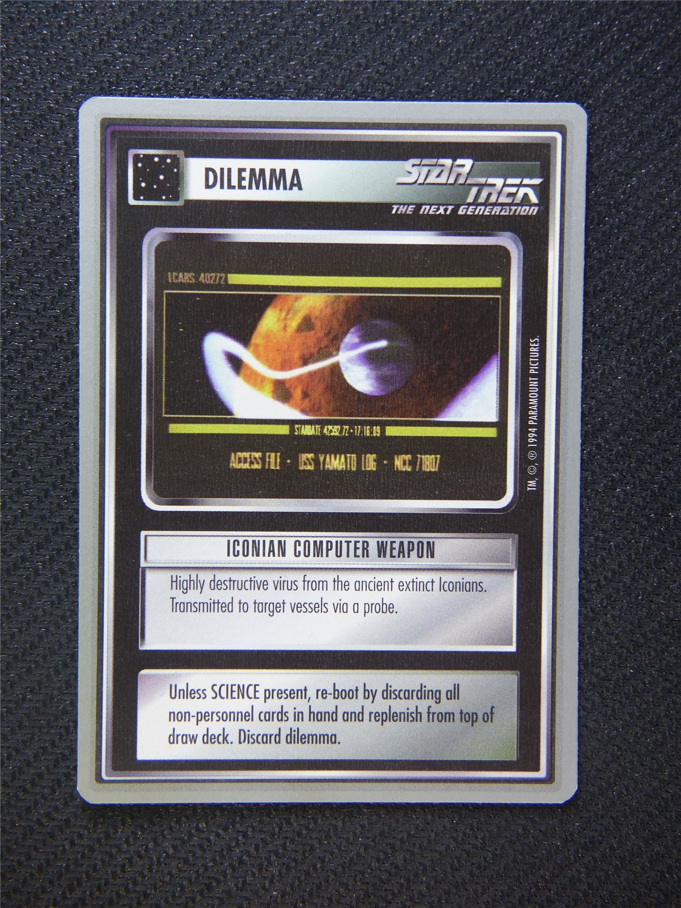 Dilemma Iconian Computer Weapon - Star Trek Silver Border Card Deciphe ...