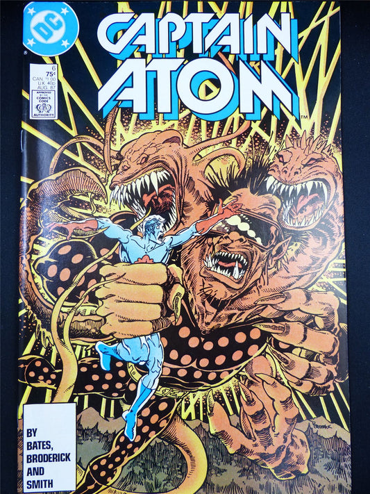 CAPTAIN Atom #6 - DC Comic #1J3