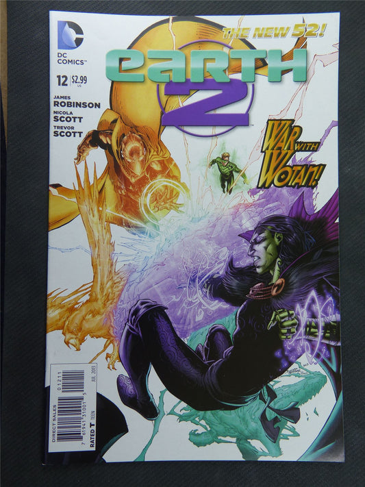 EARTH 2 #12 - DC Comic #17G