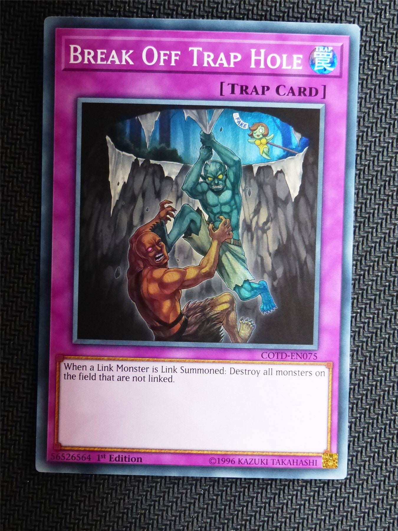 Break Off Trap Hole - COTD - Super Rare - Yugioh Card # 1F9