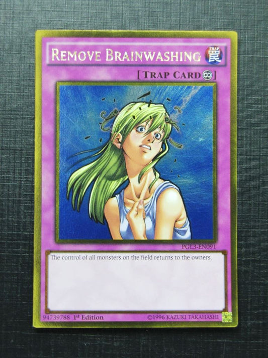 Yugioh Cards: REMOVE BRAINWASHING PGL3 GOLD RARE # 28H53