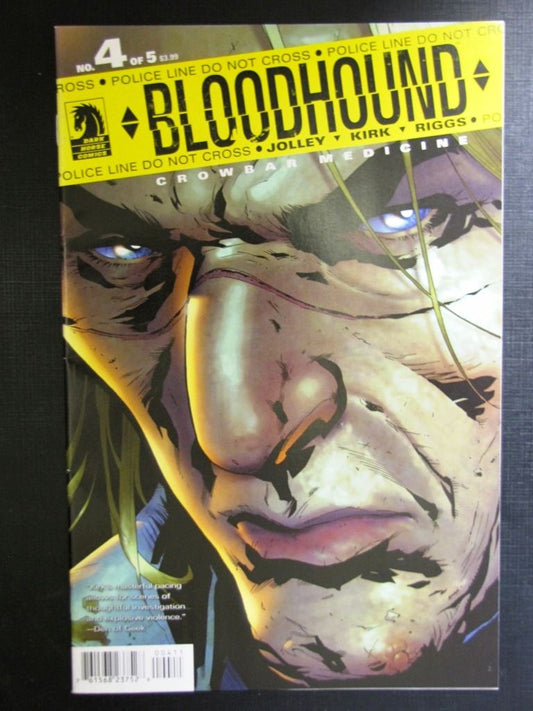 Bloodhound #4 - Dark Horse - COMICS # 6E30