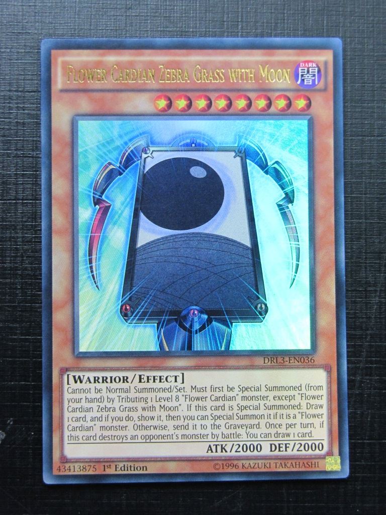 Yugioh Cards: FLOWER CARDIAN ZEBRA GRASS WITH MOON DRL3 ULTRA RARE # 29F95