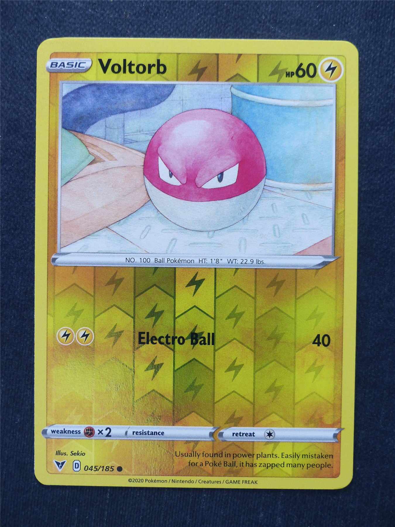 Voltorb 045/185 Reverse - Vivid Voltage