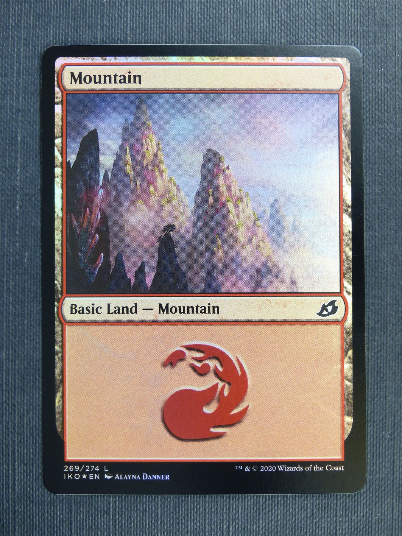 Mountain 269/274 Foil - IKO Mtg Card