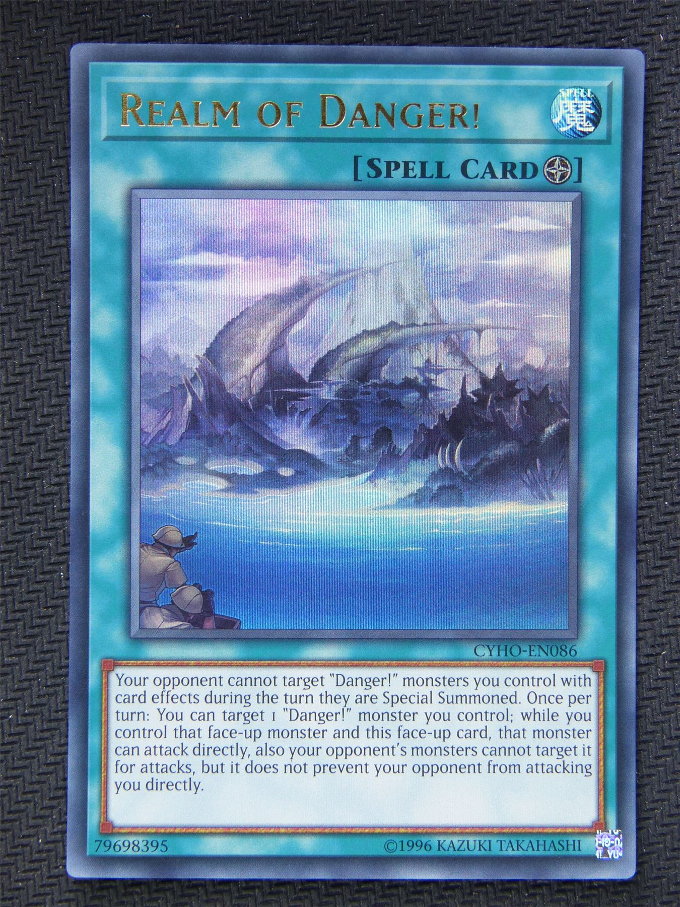 Yugioh Card - Ultra Rare - Realm of Danger CYHO #5ZO