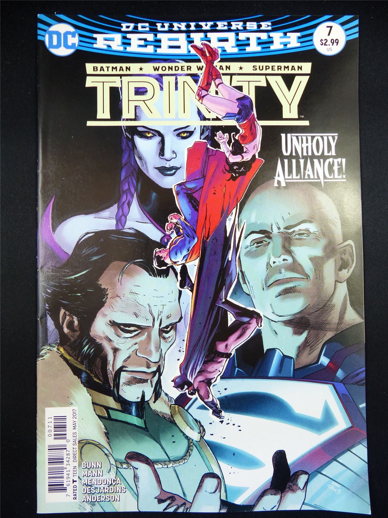 TRINITY #7 - DC Comics #QU