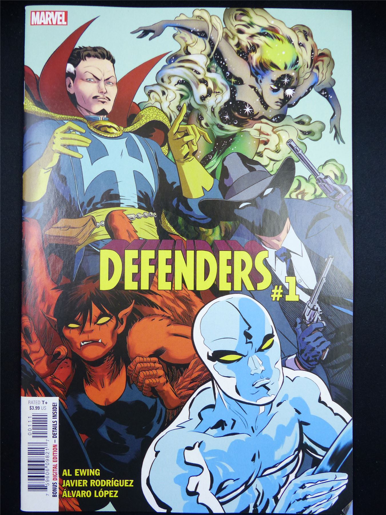 DEFENDERS #1 - Marvel Comic #KB