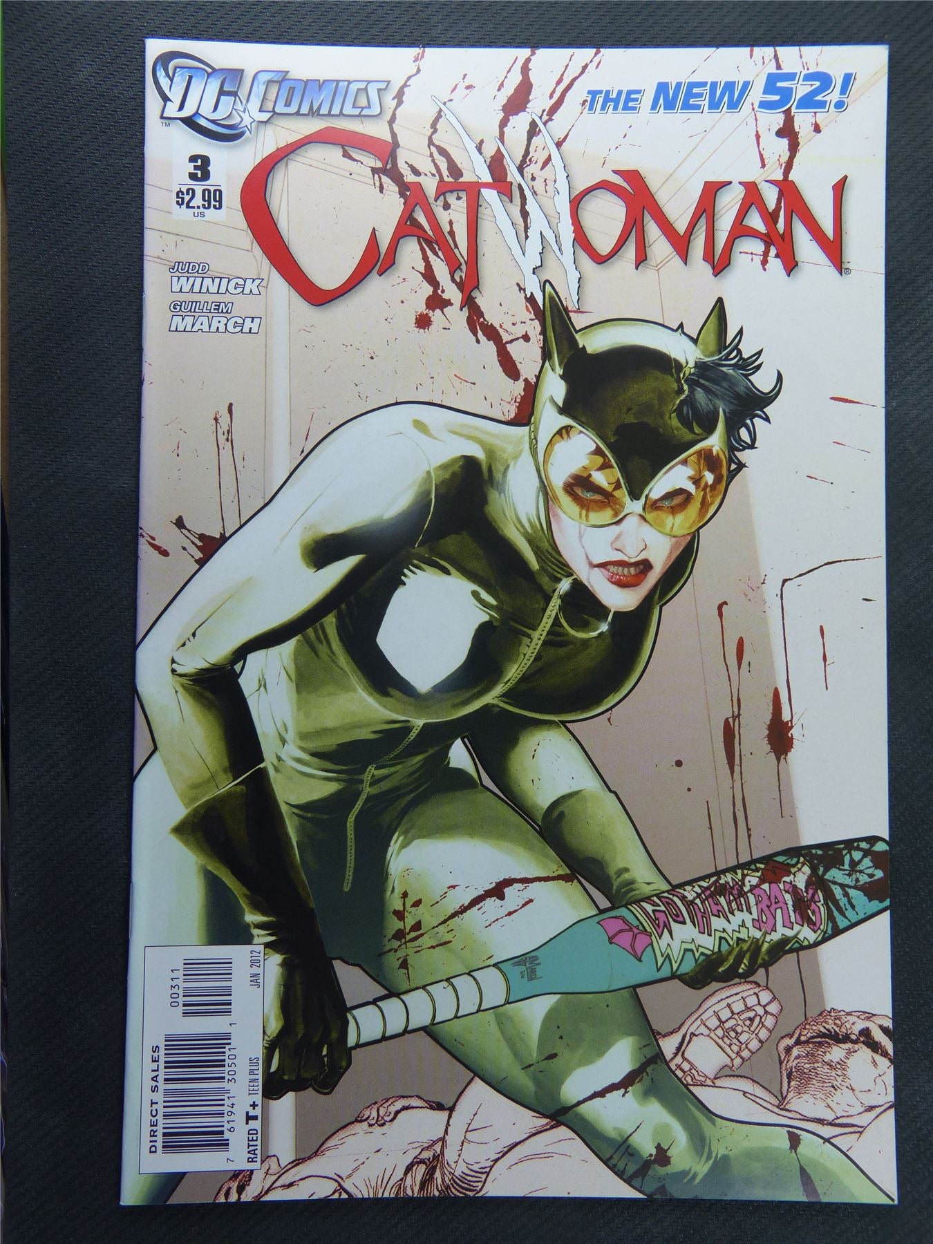 CATWOMAN #3 - DC Comic #11A