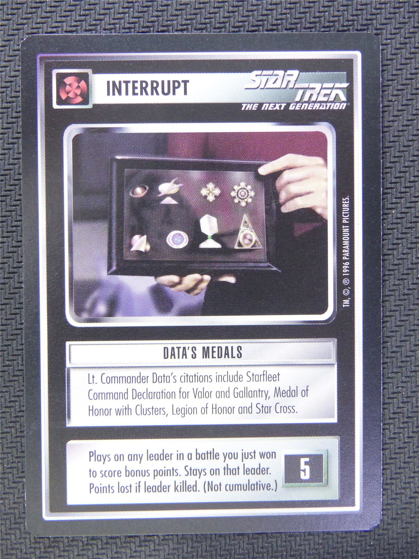 Interrupt Datas Medals - Star Trek CCG Next Gen #540