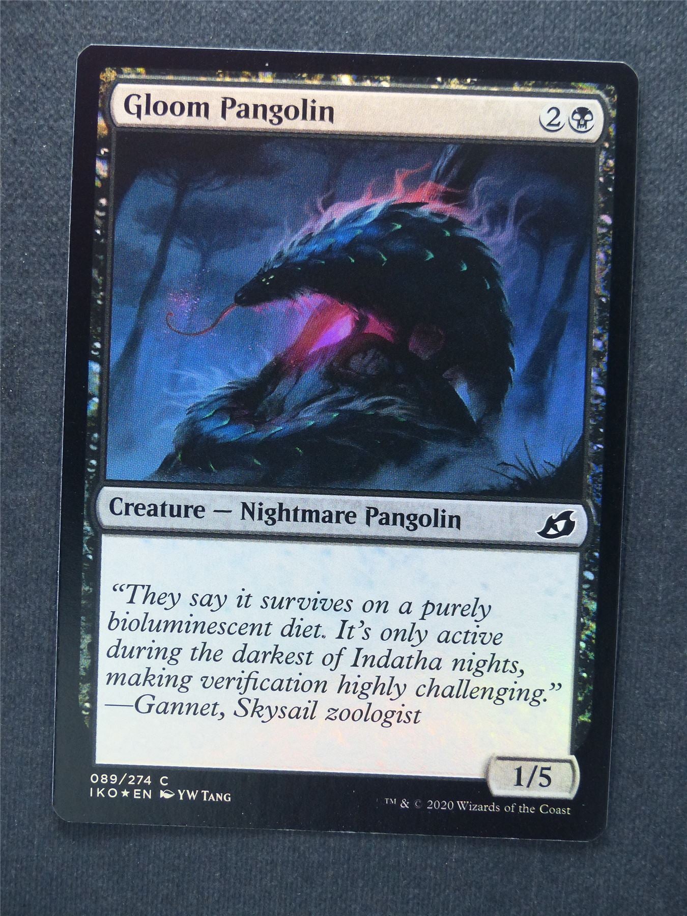 Gloom Pangolin Foil - Mtg Magic Cards #OE