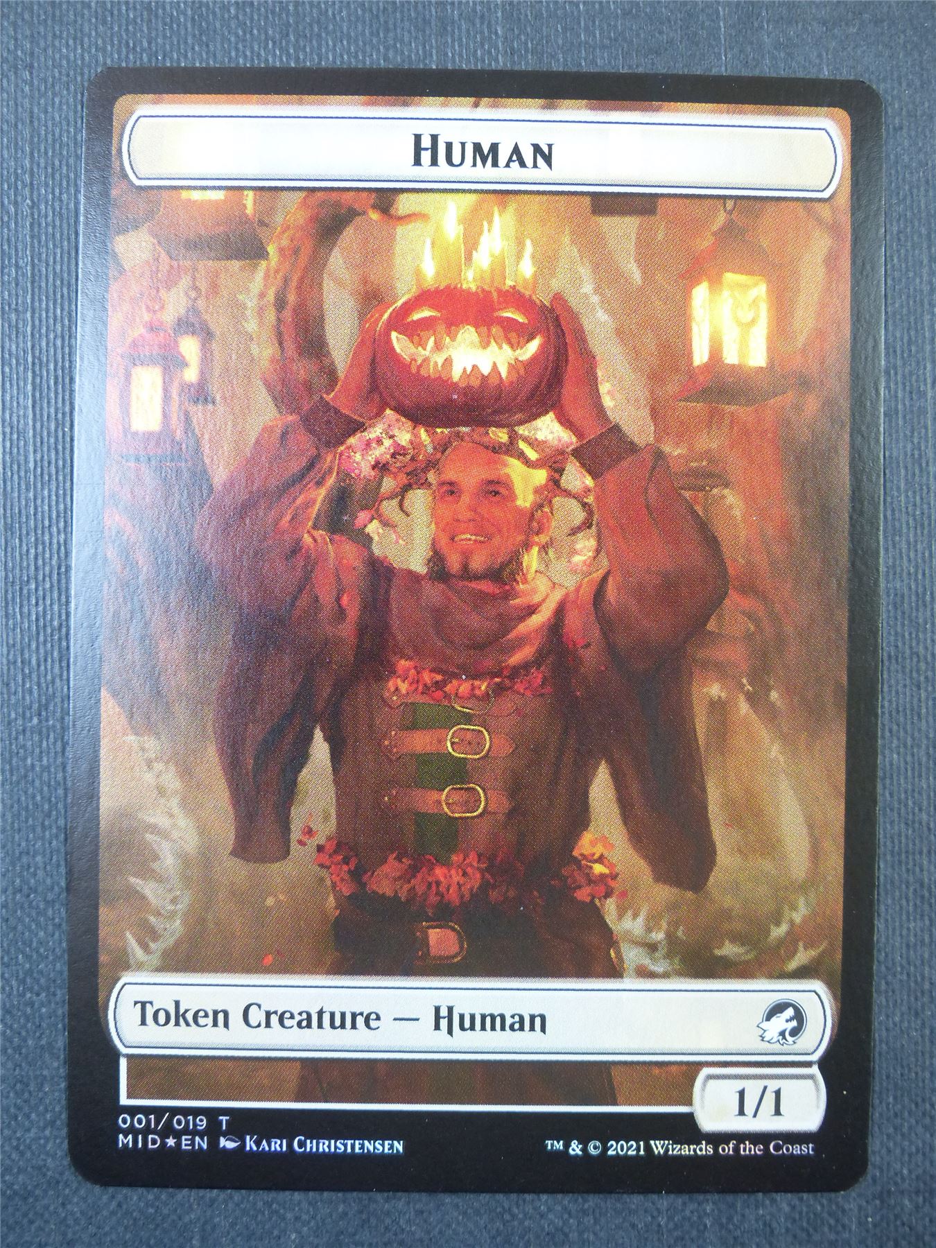 Human Foil Token - Mtg Card #8XY