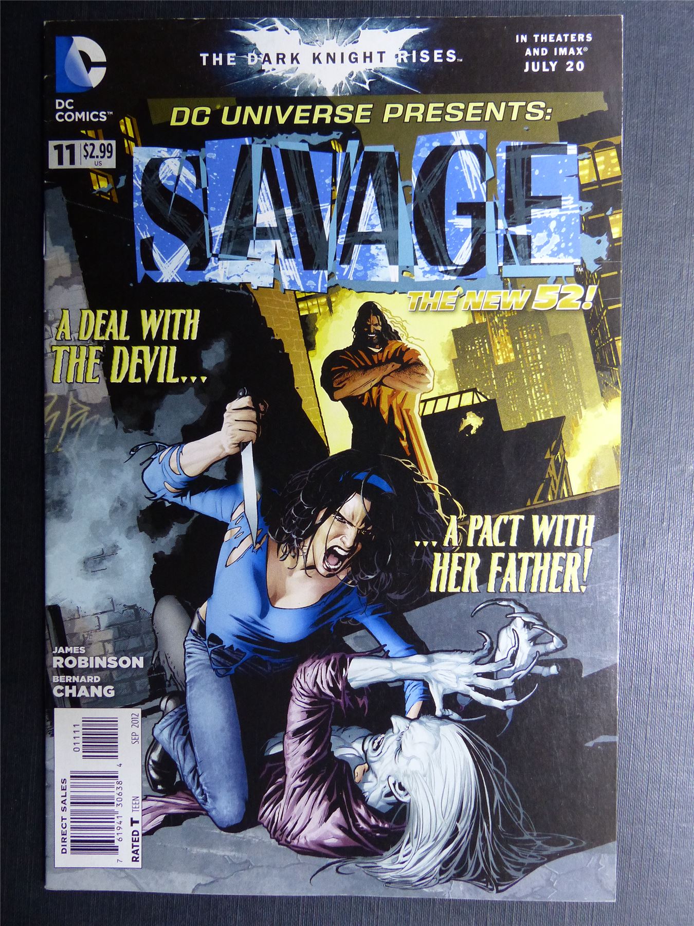 SAVAGE #11 - DC Comics #GD