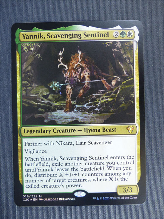 Yannik Scavenging Sentinel Foil - C20 - Mtg Card