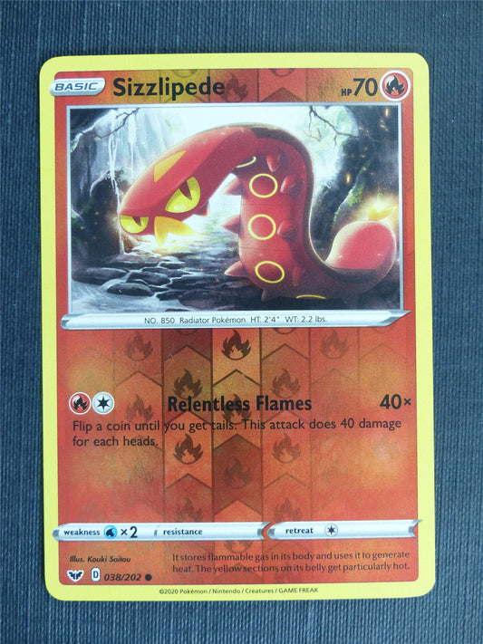 Sizzlipede 038/202 Reverse Holo - Pokemon Cards #1OO