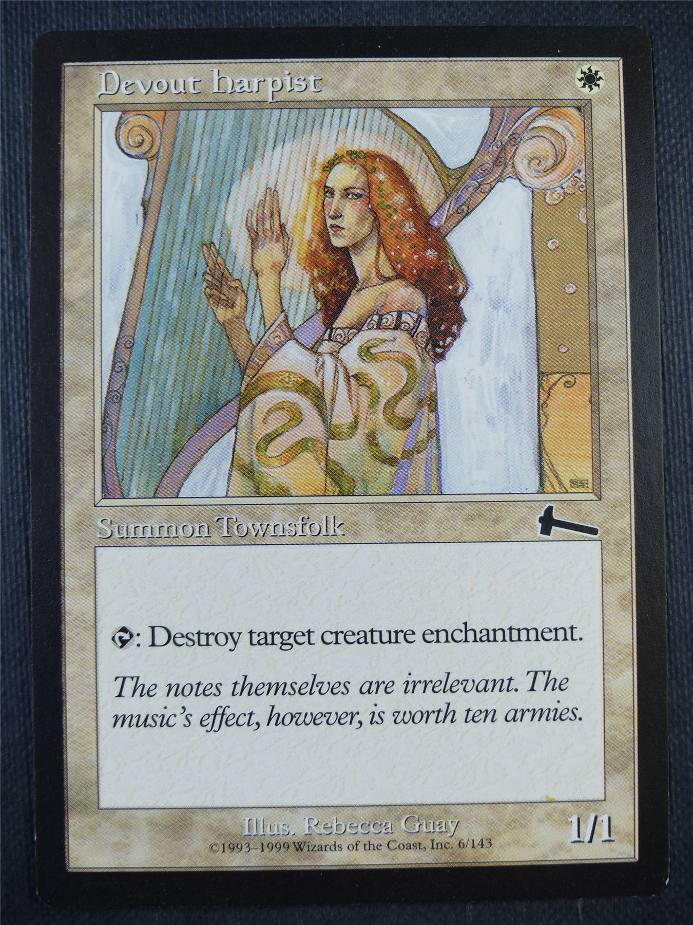 Devout Harpist - Mtg Card #9EL