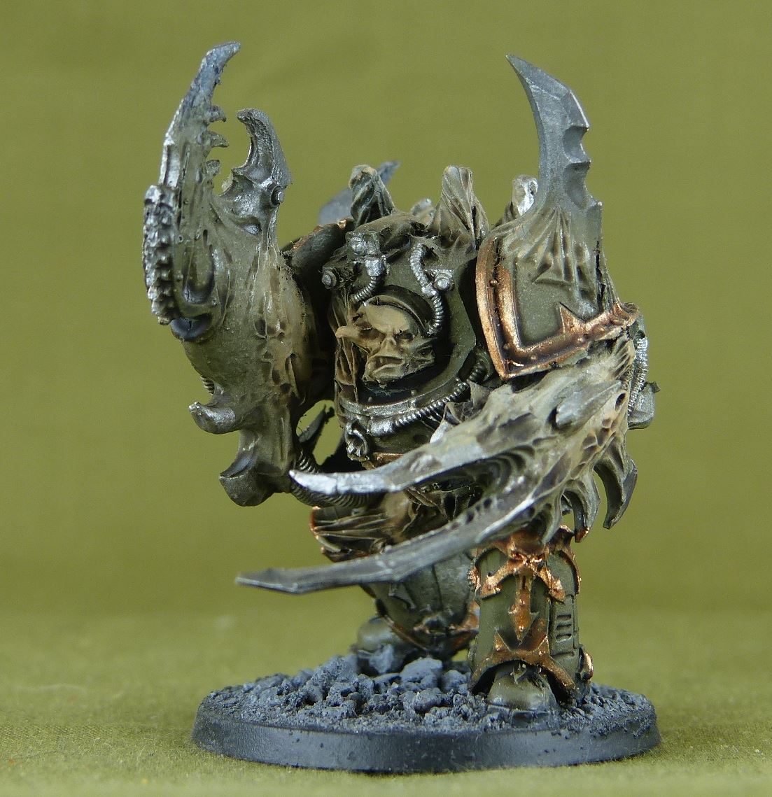 Chaos Mutilator - Painted - Death Guard - Warhammer 40K #1F