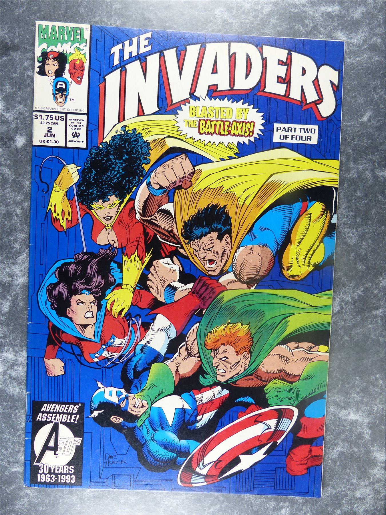 INVADERS #2 - Marvel - Comic #T4