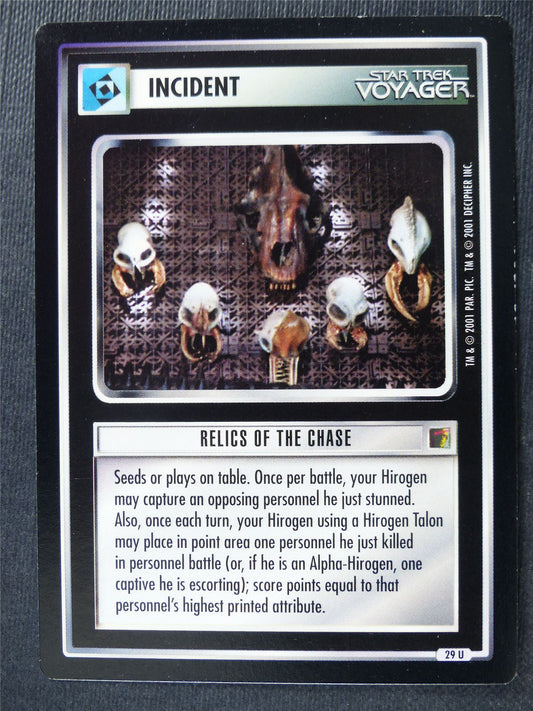 Relics of the Chase - Voyager - Star Trek Card #4U4