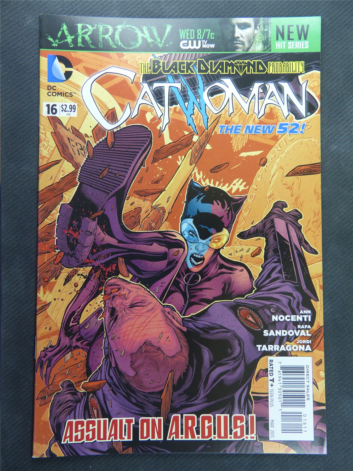 CATWOMAN #16 - DC Comic #11K