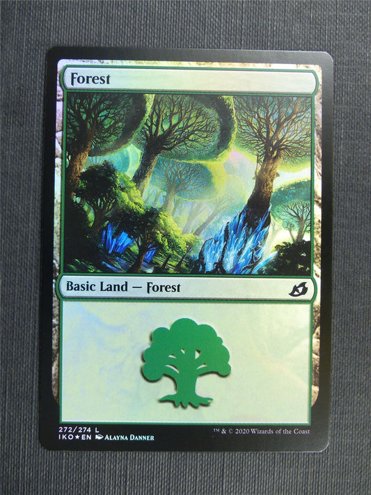 Forest 272/274 Foil - IKO - Mtg Card