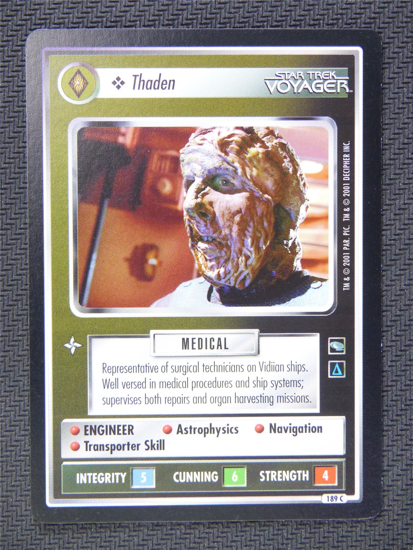 Thaden Black Border - Star Trek CCG Voyager #51Y