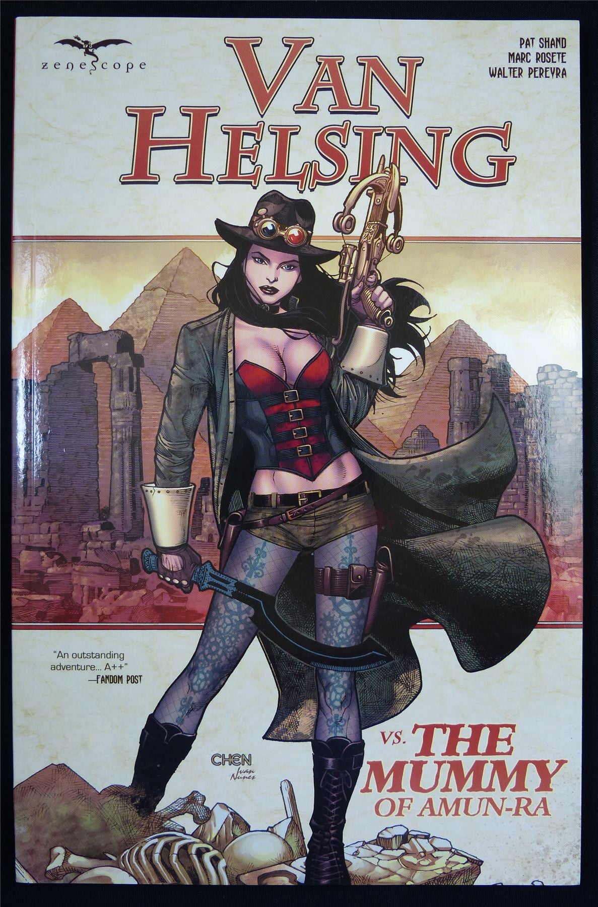 VAN Helsing vs The Mummy of Amun-Ra - Zenescope Graphic Softback #PM