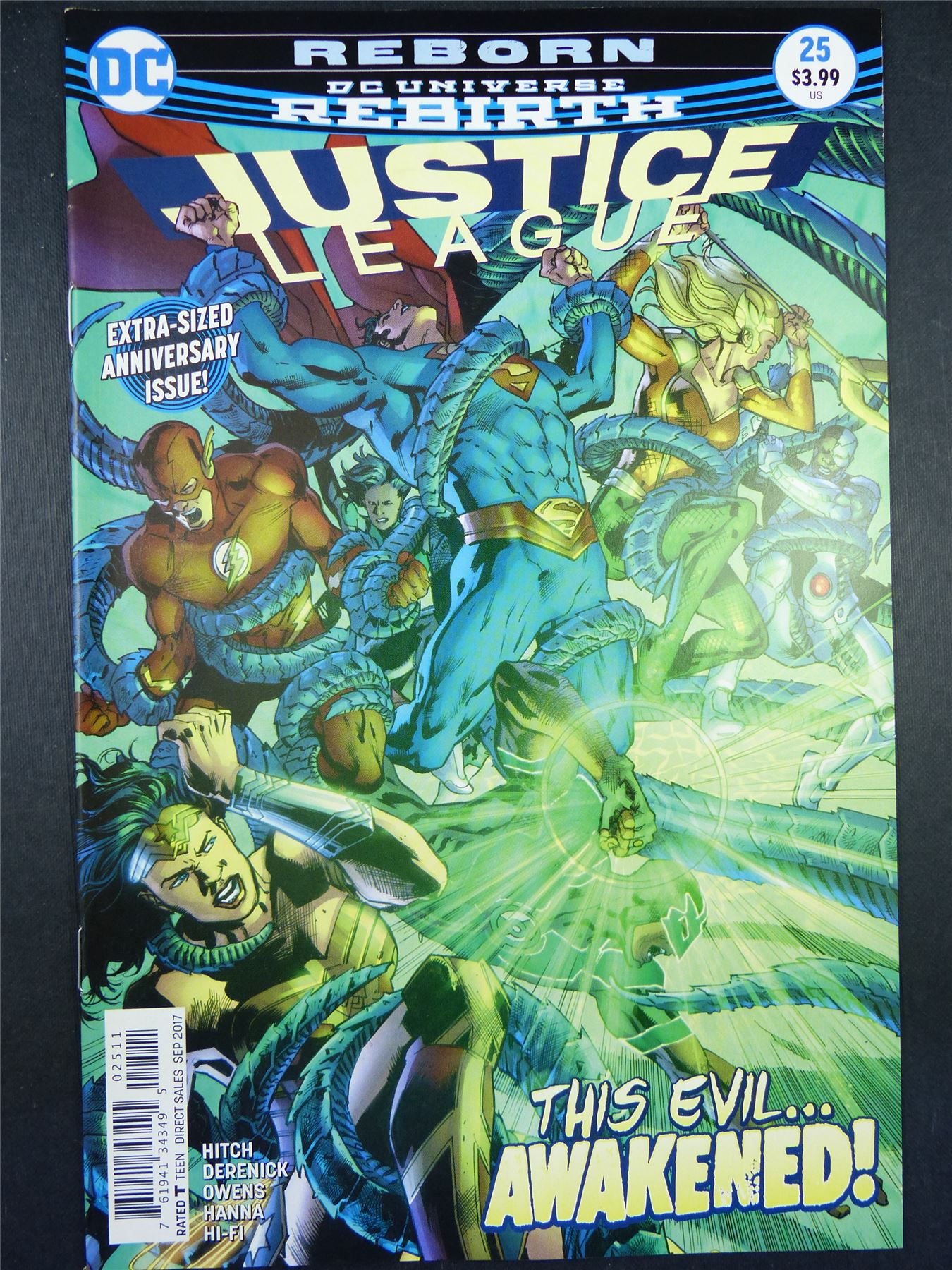 JUSTICE League #25 - DC Comics #6Z